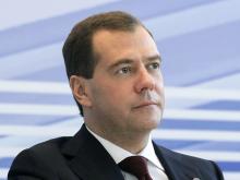 Подчиненные Дмитрия Медведева зарабатывают больше, чем подчиненные Владимира Путина