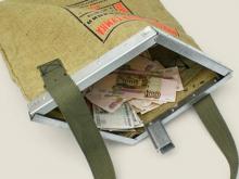 Сотрудники офиса 'Татфондбанка' подозреваются в краже 3.8 млн рублей, 35 000 евро и 35 000 долларов