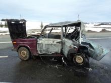 На автотрассе 'Елабуга - Пермь' в сгоревшем автомобиле погибли два человека