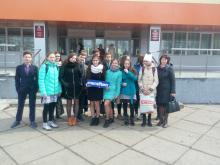Акция 'Работай в Челнах': Школьников и студентов водят на экскурсии по челнинским фирмам