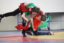 В Набережных Челнах прошло первенство города по национальной татаро-башкирской борьбе «Курэш'