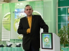 В Набережных Челнах открылась экологическая выставка 'В гармонии с природой'. 