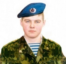 13 лет назад в ходе Второй чеченской войны геройски погиб челнинец Дмитрий Бадретдинов.