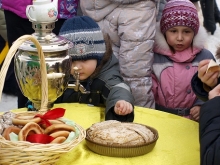 Набережные Челны отметили Масленицу