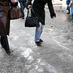 Где песок на тротуарах?