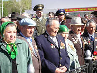 720 камазовских ветеранов получат по 2000 рублей.