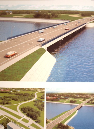 Моста через Мелекеску еще нет, но взглянуть на него уже можно.