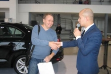 Чтобы заслужить этот приз, нужно было ответить на несколько вопросов