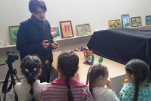 Первоклашки учатся «делать» мультики