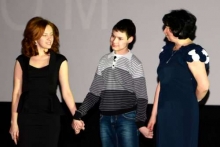 «Человеку нужен человек»