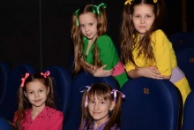 «Человеку нужен человек»