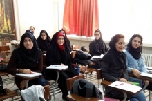 На лекции по современной литературе в Университете имени Шахида Бехешти.