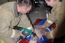 МЧС, скорая помощь, врачи и полицейские спасали людей на вокзале