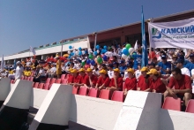 В Набережных Челнах чиновники соревновались с банкирами и страховщиками