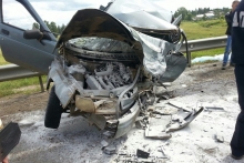 На трассе Елабуга - Пермь автоледи устроила смертельное ДТП