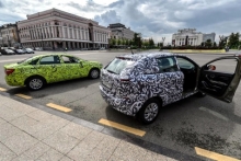 Рустам Минниханов протестировал новинки АвтоВАЗа - Lada Vesta и Lada XRay