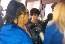 В Набережных Челнах 'Коммунисты России' опять осаждают избирком