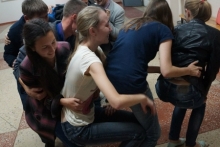 Первокурсников НИСПТР заставили есть шоколад с памперсов