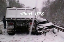 У Федотово лоб в лоб столкнулись 'ВАЗ-2109' и Volkswagen Golf