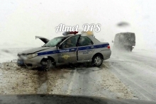 На трассе Набережные Челны - Заинск полицейский 'Фиат' попал в лобовое столкновение