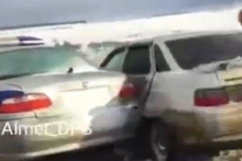 На трассе Набережные Челны - Заинск полицейский 'Фиат' попал в лобовое столкновение