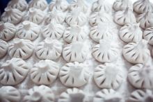 Чемпион Татарстана съедает 9 хинкали за минуту