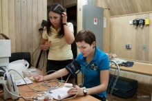 Шесть девушек провели вместе 10 дней без конфликтов в имитации полета на Луну