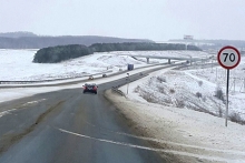 Трассу М-7 очистили от снега быстрее, чем городские дороги в Набережных Челнах