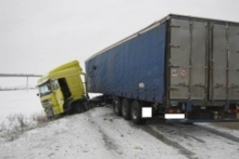 На трассе М-7 в ДТП двух фур и бензовоза погиб водитель