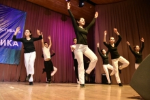 «Сайяр», «Нагасаки» и «Чизкейк»: Первокурсники показали свои таланты