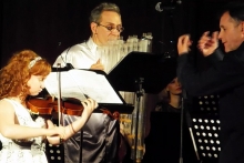 В Органном зале исполнили 'Серенаду уходящему году' под звуки хрустальных бокалов