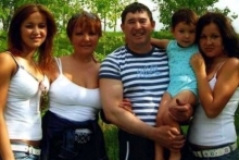 Певец Салават Фатхетдинов выдал замуж свою вторую дочь