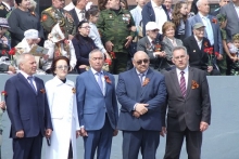 9 мая, Набережные Челны, парад Победы и возложение венков к Вечному огню