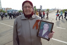 Тысячи челнинцев встали в строй 'Бессмертного полка'