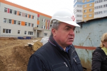 В строящейся школе в 37-м комплексе набирают шесть первых классов