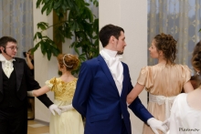 Клуб старинных танцев «Новый город» устраивает в Набережных Челнах открытый бал