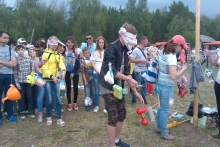 Сабантуй-2016: недолгий холодный дождь не помешал челнинцам участвовать в народных играх