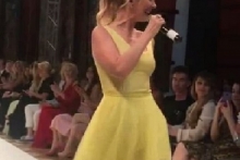 Челнинский модельер Анна Рачкова показала свою коллекцию одежды в галерее Зураба Церетели