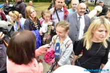 «Обязательно будем ездить на конкурсы»: говорят девочки из ансамбля «Бисеринки»