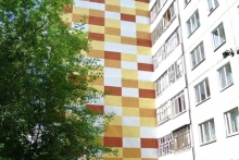 Алмас Идрисов показал новые образцы раскраски жилых домов