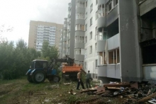 В доме 53/28 ведутся восстановительные работы (фото)