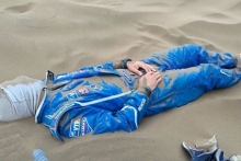 'Мумия в песках пустыни Гоби': пилот Андрей Каргинов на отдыхе