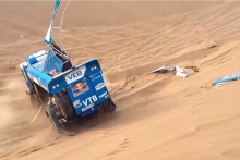 'Мумия в песках пустыни Гоби': пилот Андрей Каргинов на отдыхе