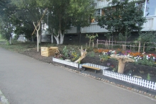 Челнинцу вернули украденную сову, которую он установил в мини-парке у подъезда