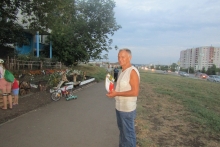 Челнинцу вернули украденную сову, которую он установил в мини-парке у подъезда