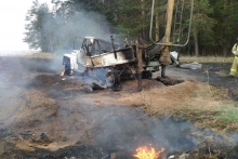 В Елабужском районе повредили газопровод. При пожаре сгорел автомобиль