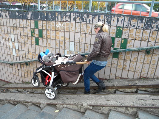 подземка-коляска